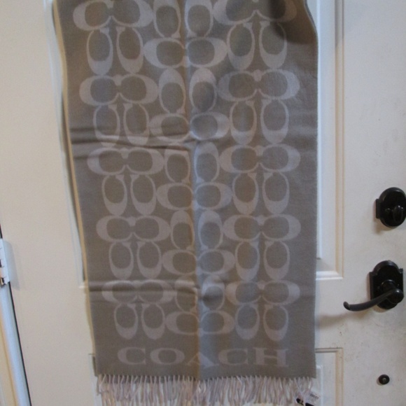 new COACH gray Monogram women's oversized scarf  74" x  21" - Picture 1 of 11